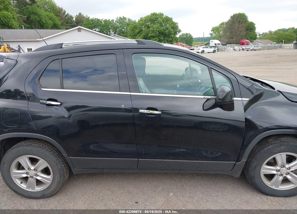 2017 CHEVROLET TRAX VIN: 3GNCJPSB4HL185094