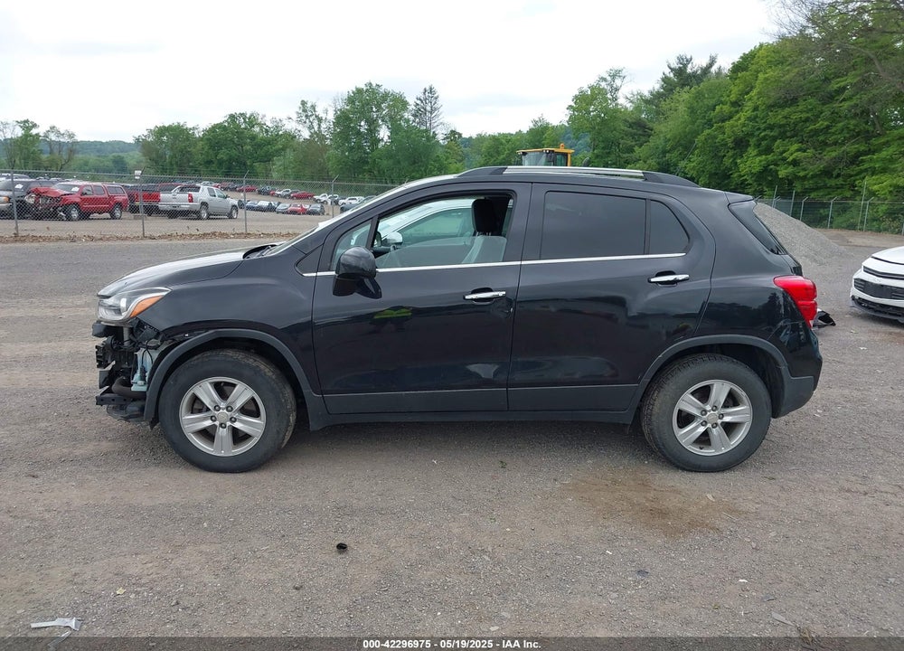 2017 CHEVROLET TRAX VIN: 3GNCJPSB4HL185094