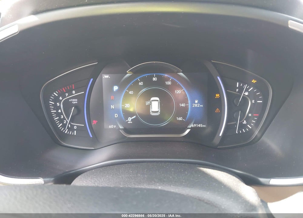 2020 HYUNDAI SANTA FE VIN: 5NMS33AD0LH235621