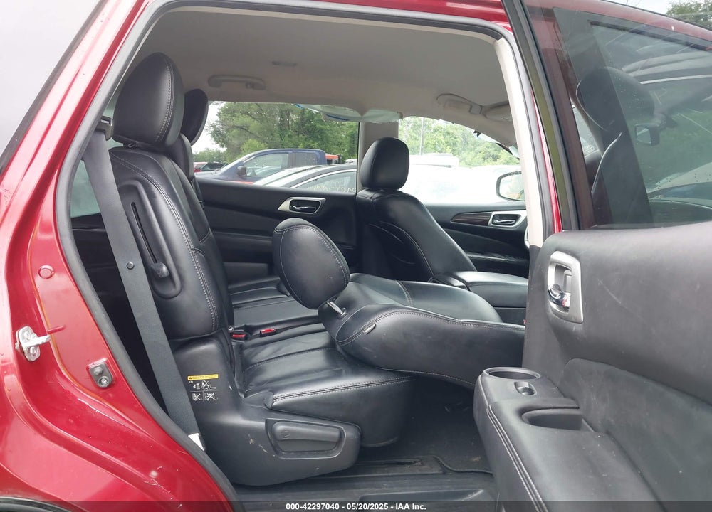 2015 NISSAN PATHFINDER VIN: 5N1AR2MM5FC632076