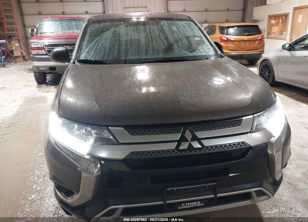 2020 MITSUBISHI OUTLANDER ES 2.4 VIN: JA4AD2A30LZ040098