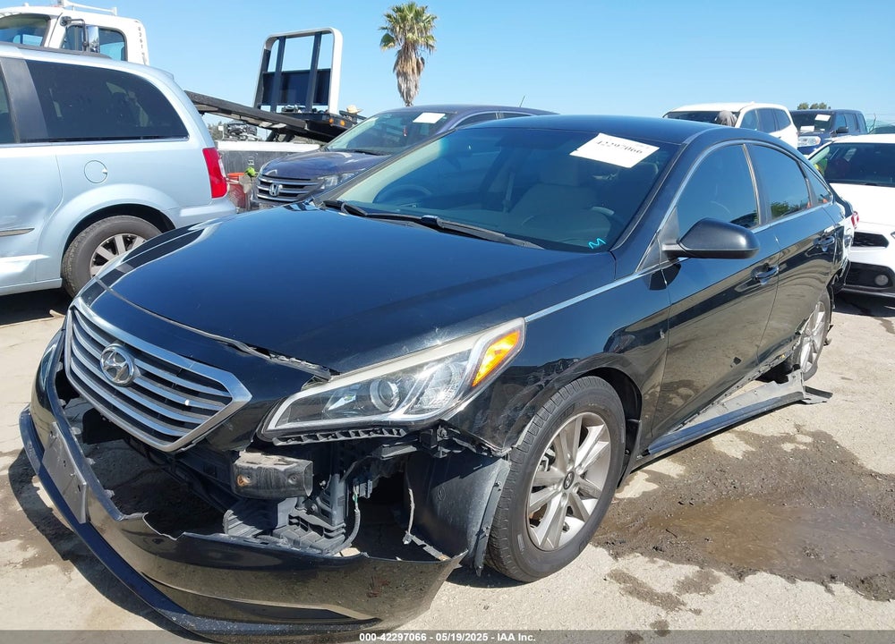 2015 HYUNDAI SONATA SE VIN: 5NPE24AF6FH146781