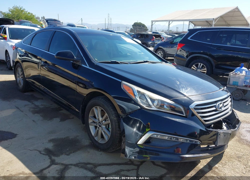 2015 HYUNDAI SONATA SE VIN: 5NPE24AF6FH146781