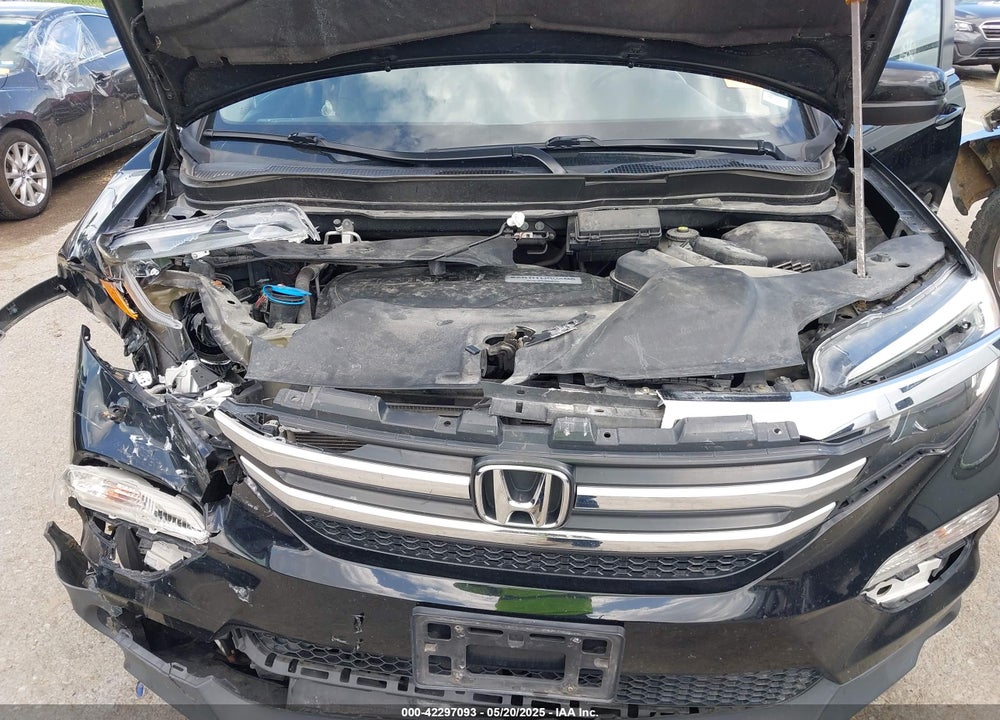 2017 HONDA PILOT VIN: 5FNYF6H53HB055897