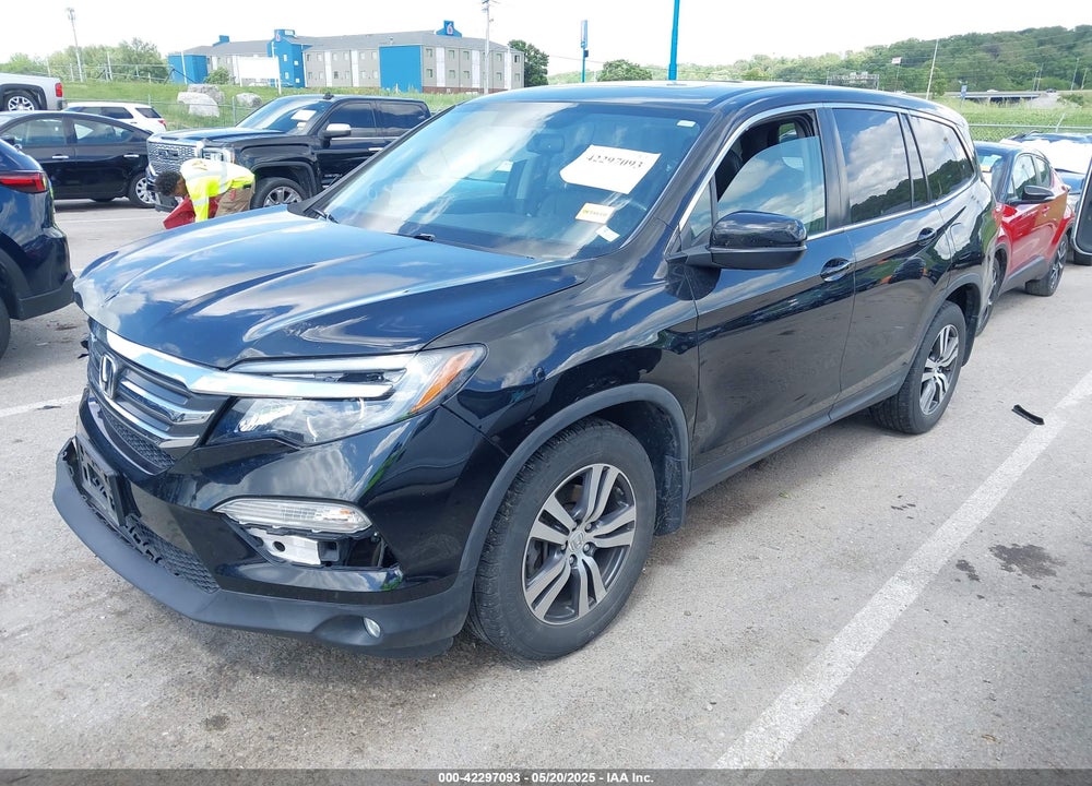 2017 HONDA PILOT VIN: 5FNYF6H53HB055897