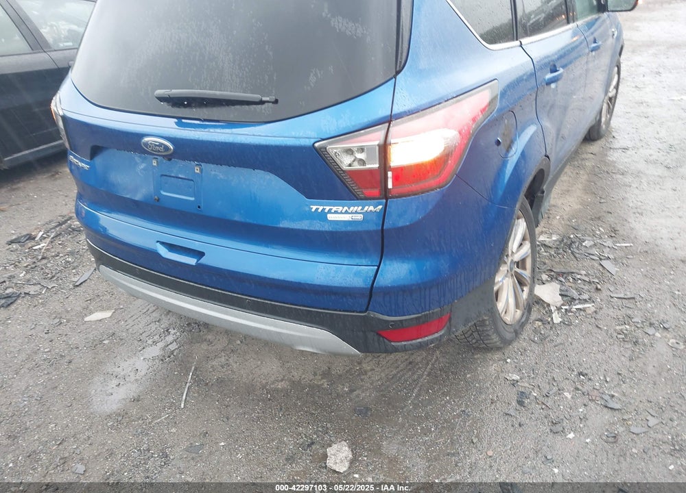 2017 FORD ESCAPE TITANIUM VIN: 1FMCU9J96HUA44409