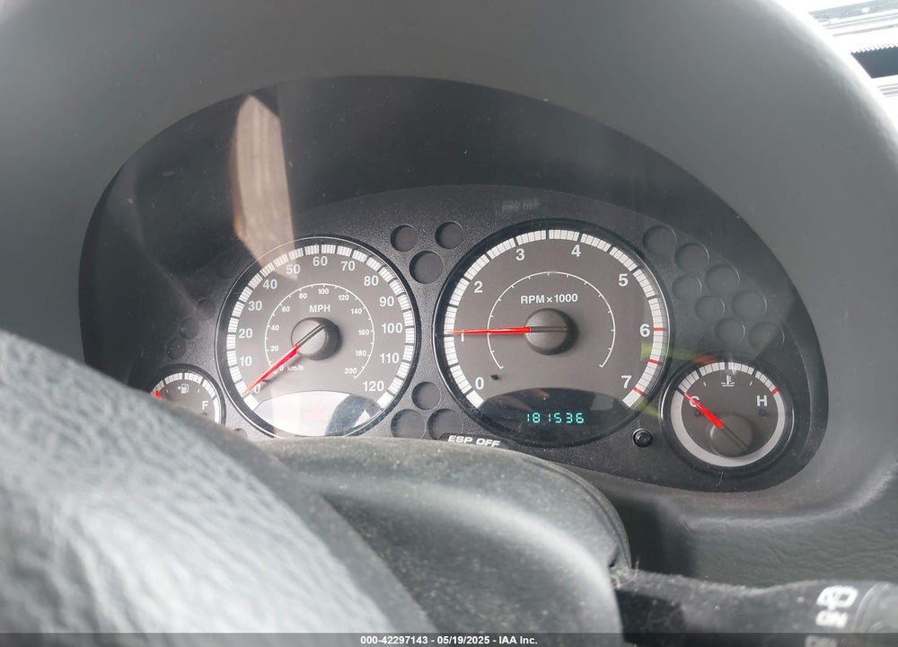 2006 JEEP LIBERTY SPORT VIN: 1J4GL48K66W252693
