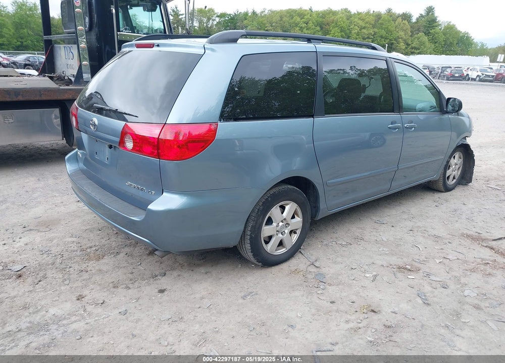2010 TOYOTA SIENNA LE VIN: 5TDKK4CC5AS327606