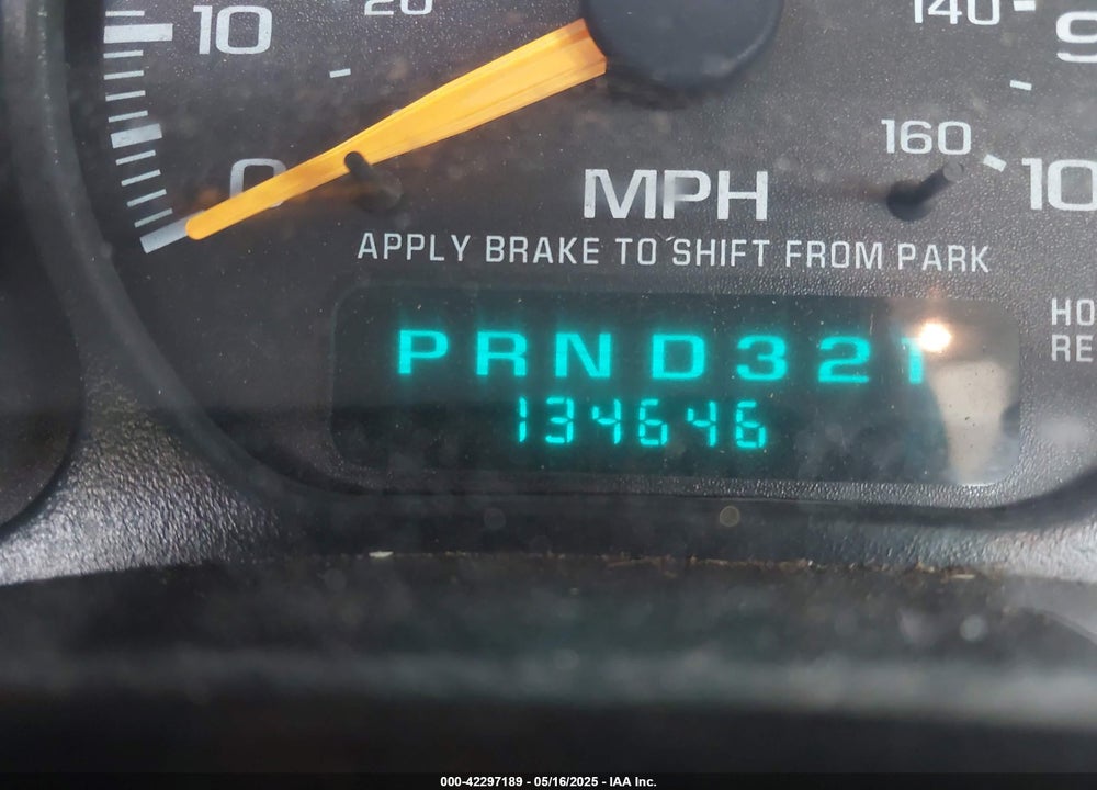 2001 GMC SIERRA 1500 SL VIN: 1GTEC14V31Z250547