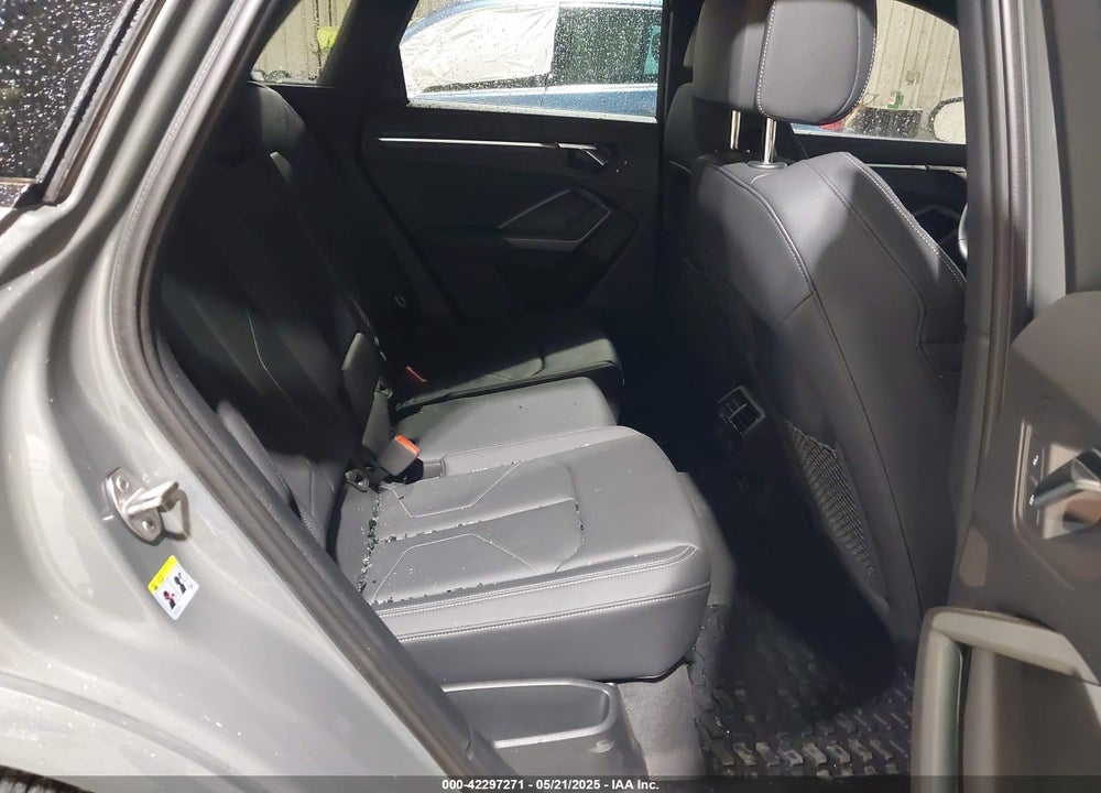 2024 AUDI Q3 VIN: WA1EECF30R1156373