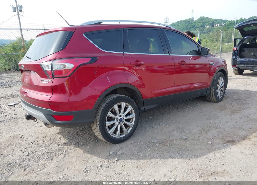 2017 FORD ESCAPE VIN: 1FMCU9J99HUC41851