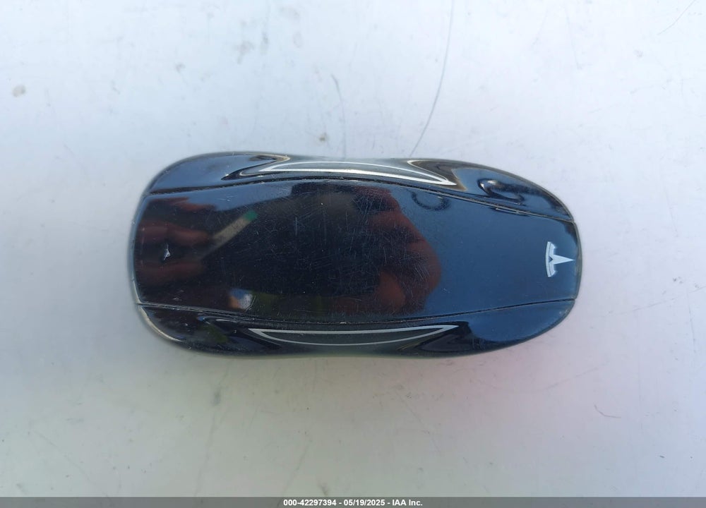 2014 TESLA MODEL S P85 VIN: 5YJSA1H15EFP65285
