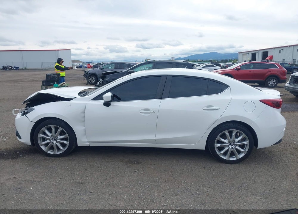 2015 MAZDA MAZDA3 VIN: JM1BM1W31F1231786