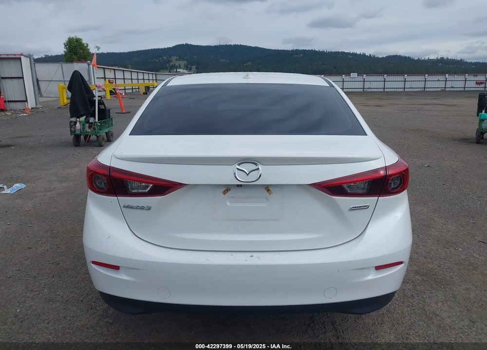 2015 MAZDA MAZDA3 VIN: JM1BM1W31F1231786