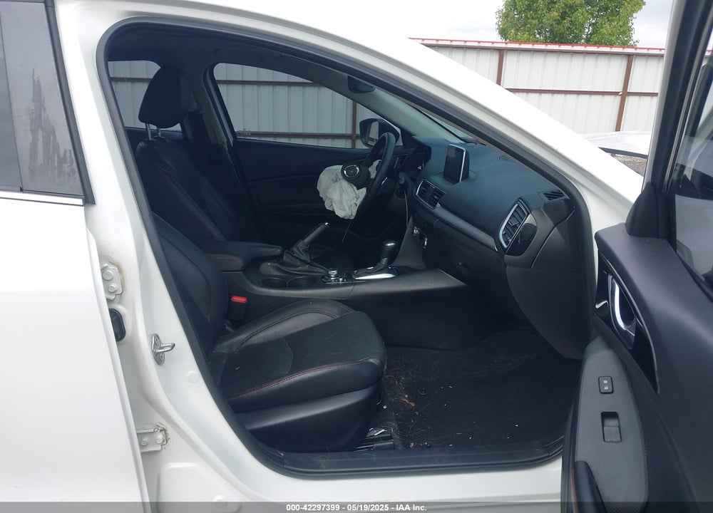 2015 MAZDA MAZDA3 VIN: JM1BM1W31F1231786