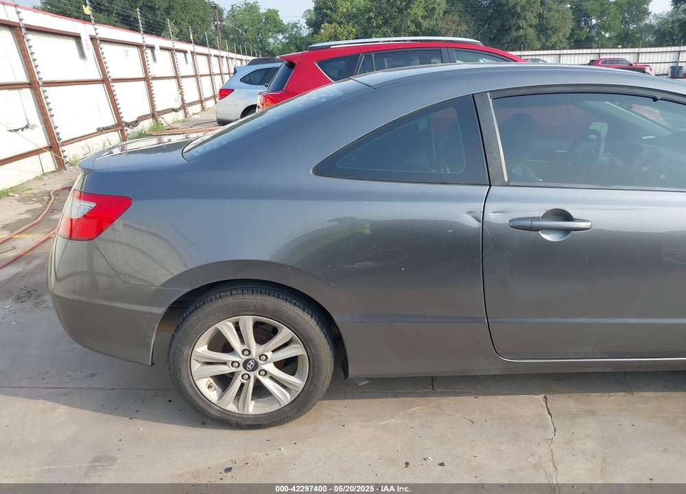 2010 HONDA CIVIC VIN: 2HGFG1B67AH507747