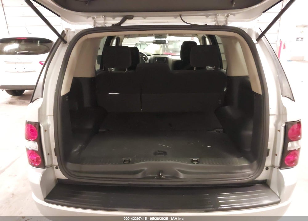 2009 FORD EXPLORER VIN: 1FMEU73E49UA29769