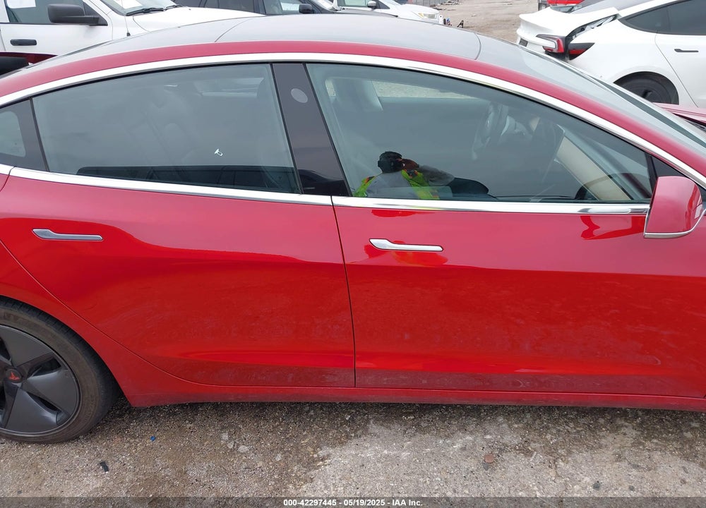 2018 TESLA MODEL 3 LONG RANGE/PERFORMANCE VIN: 5YJ3E1EB8JF119898