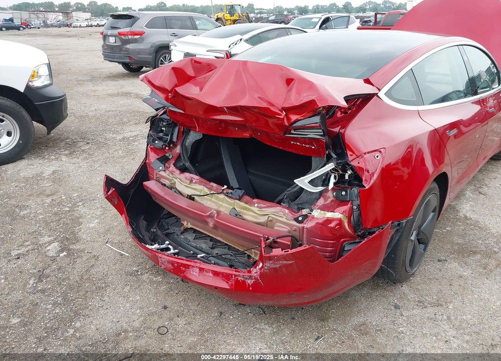 2018 TESLA MODEL 3 LONG RANGE/PERFORMANCE VIN: 5YJ3E1EB8JF119898
