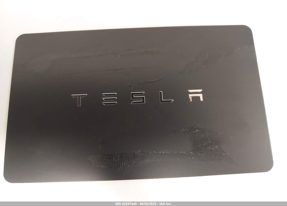 2018 TESLA MODEL 3 LONG RANGE/PERFORMANCE VIN: 5YJ3E1EB8JF119898