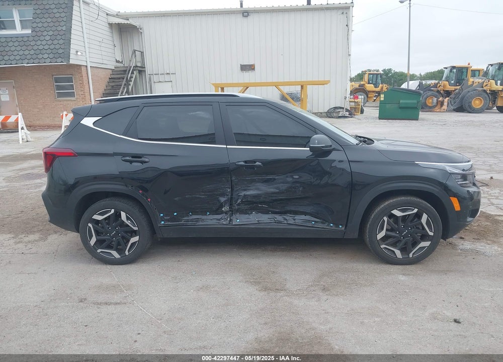 2024 KIA SELTOS VIN: KNDETCA70R7477896