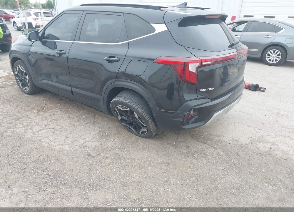 2024 KIA SELTOS VIN: KNDETCA70R7477896