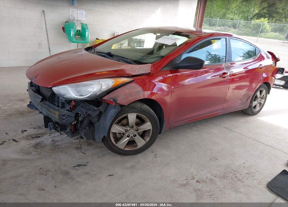2013 HYUNDAI ELANTRA VIN: KMHDH4AEXDU794480