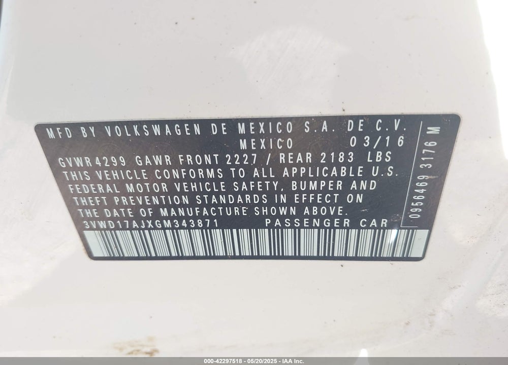 2016 VOLKSWAGEN JETTA VIN: 3VWD17AJXGM343871