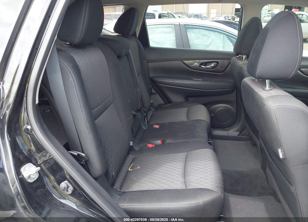 2019 NISSAN ROGUE SV VIN: JN8AT2MT9KW255262