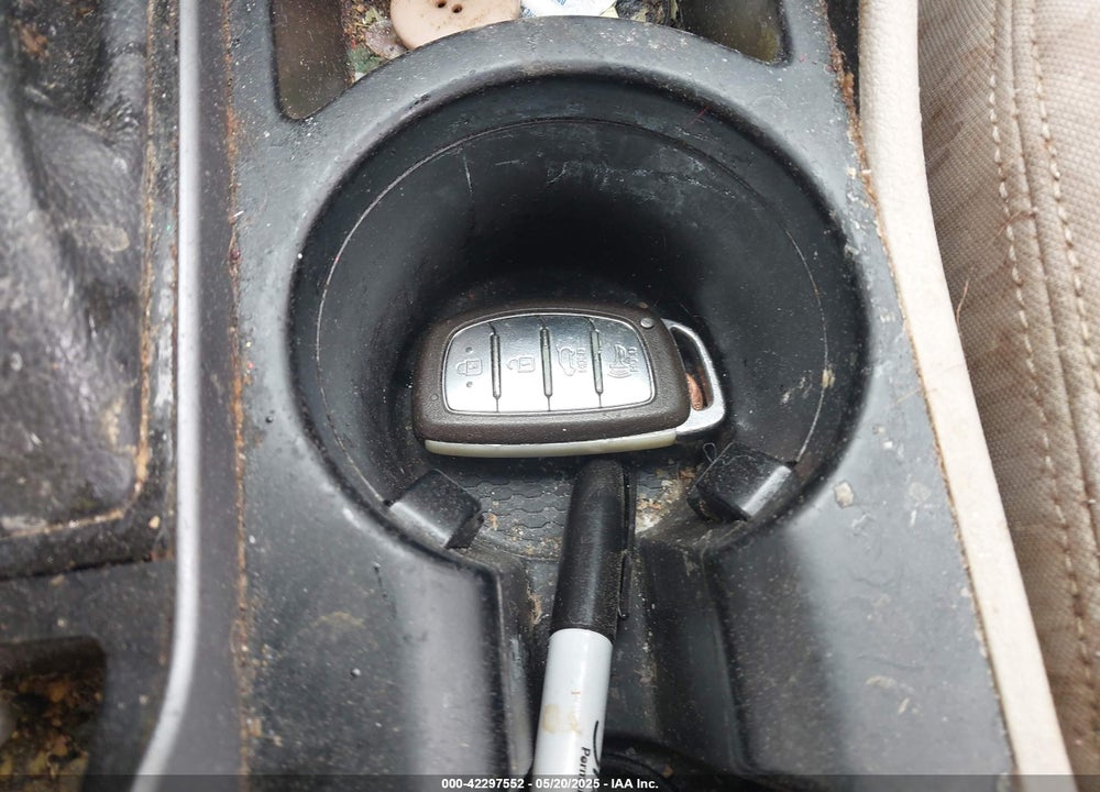 2016 HYUNDAI TUCSON VIN: KM8J3CA20GU198929