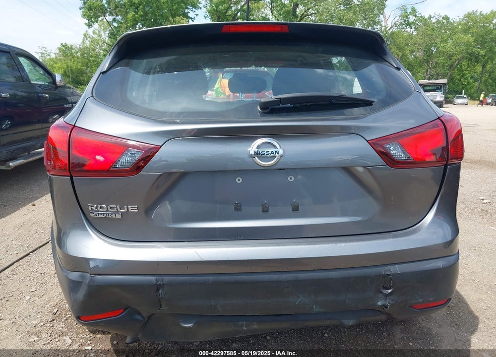 2017 NISSAN ROGUE SPORT VIN: JN1BJ1CP3HW015236