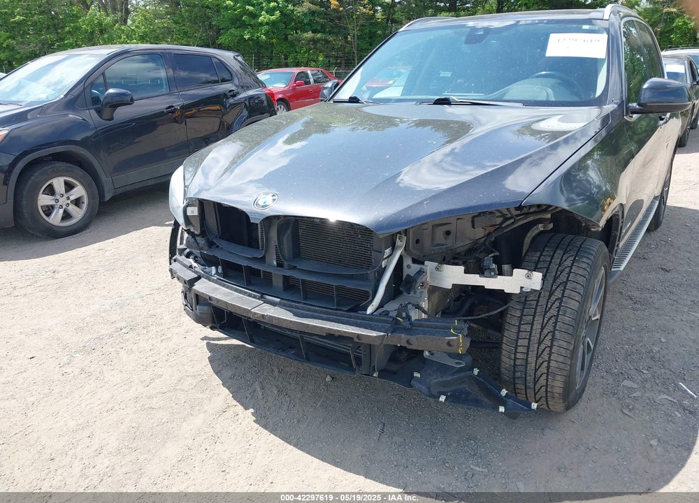 2015 BMW X5 VIN: 5UXKS4C59F0N10727