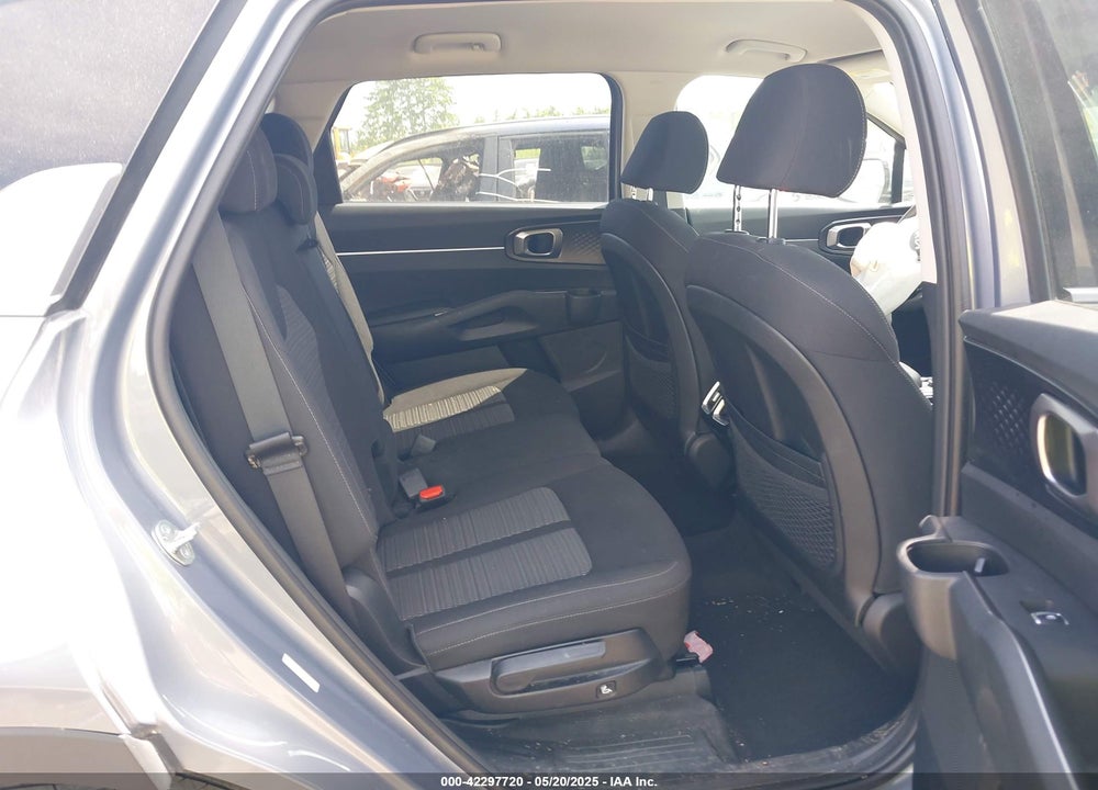 2023 KIA SORENTO VIN: 5XYRGDLC9PG240958