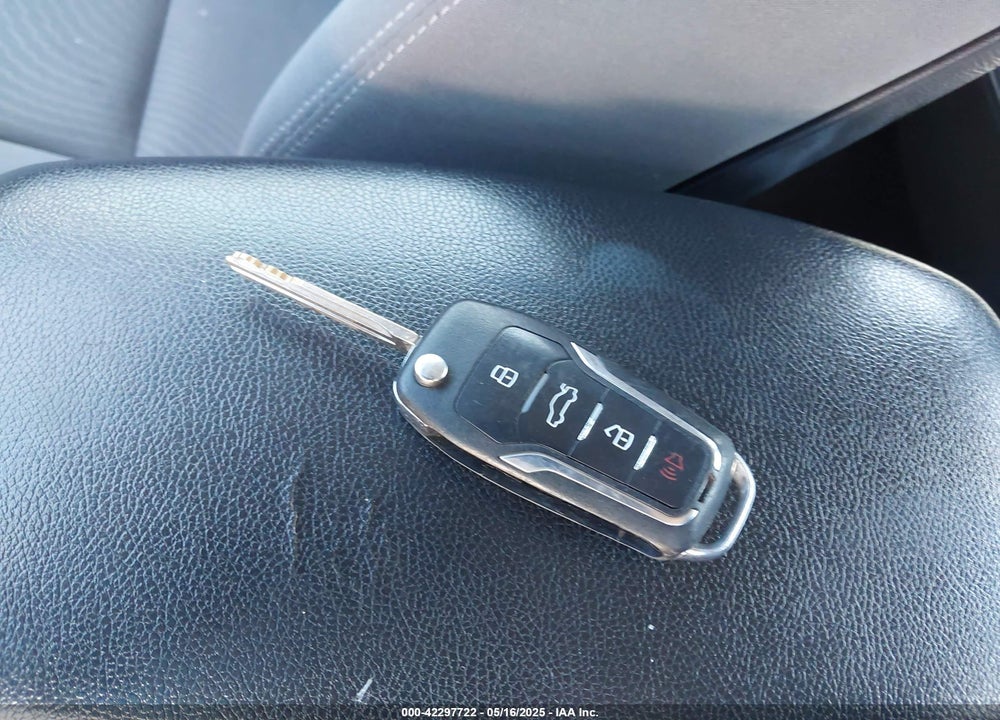 2016 HYUNDAI ELANTRA VIN: KMHDH4AE1GU575797