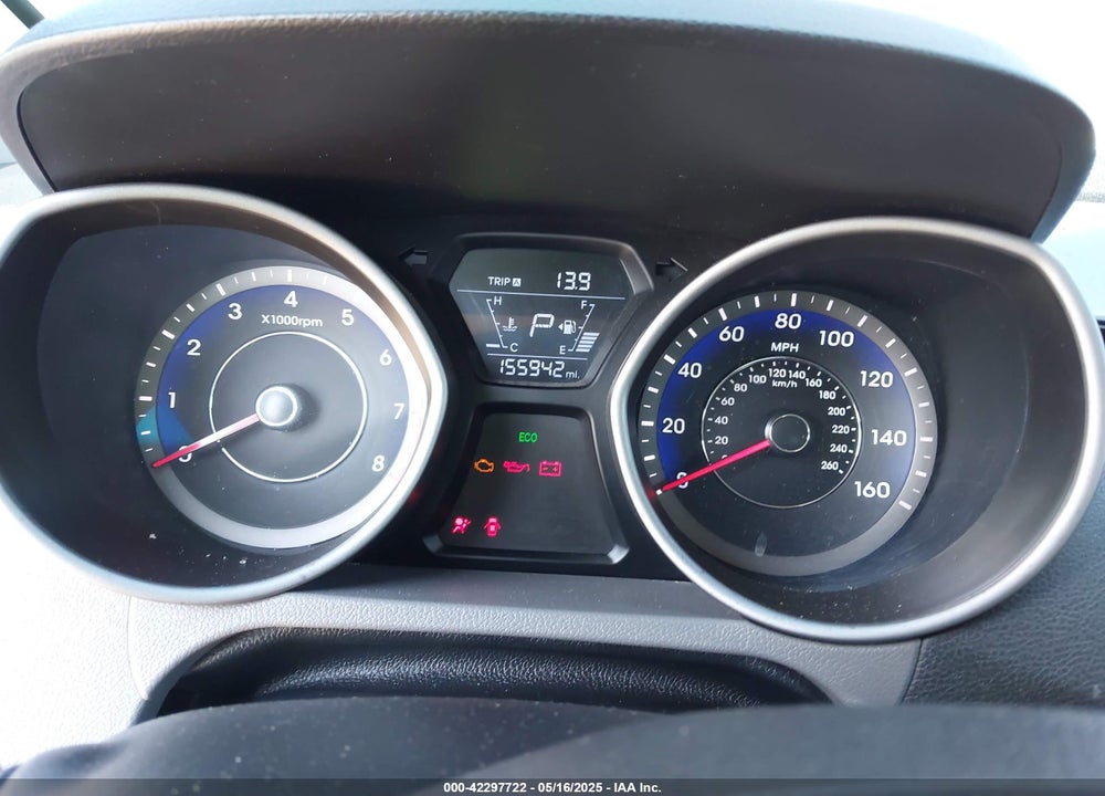 2016 HYUNDAI ELANTRA VIN: KMHDH4AE1GU575797