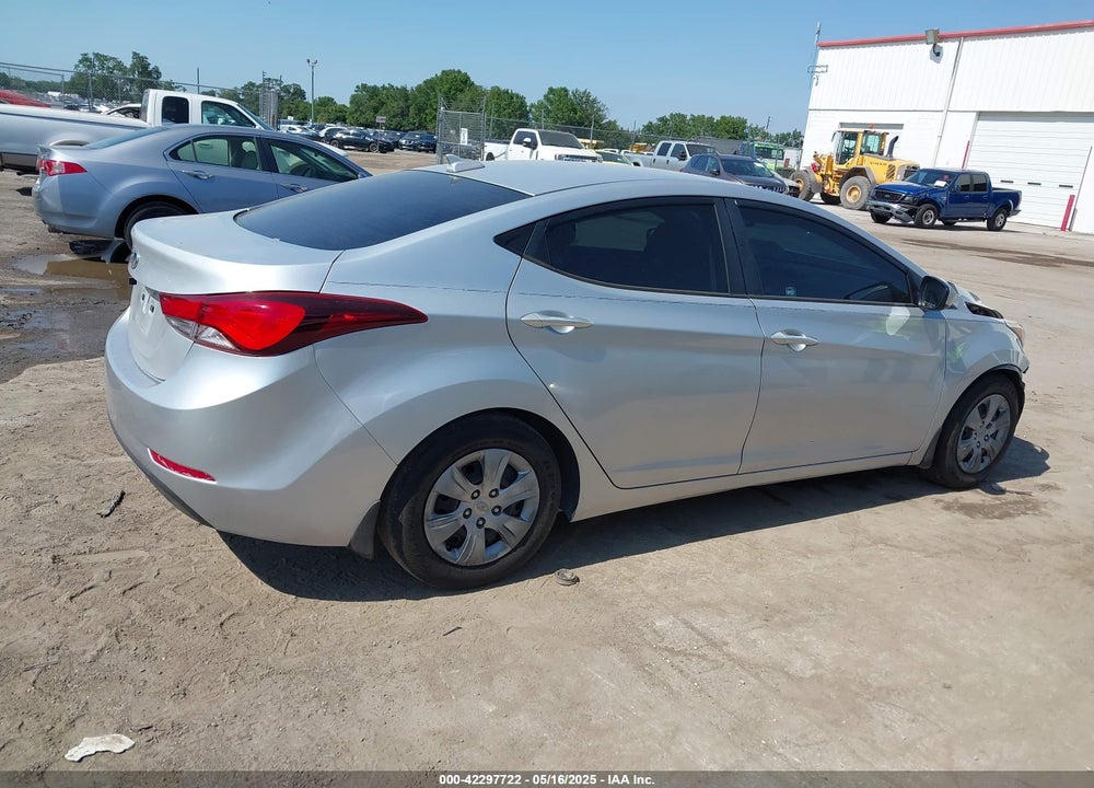 2016 HYUNDAI ELANTRA VIN: KMHDH4AE1GU575797