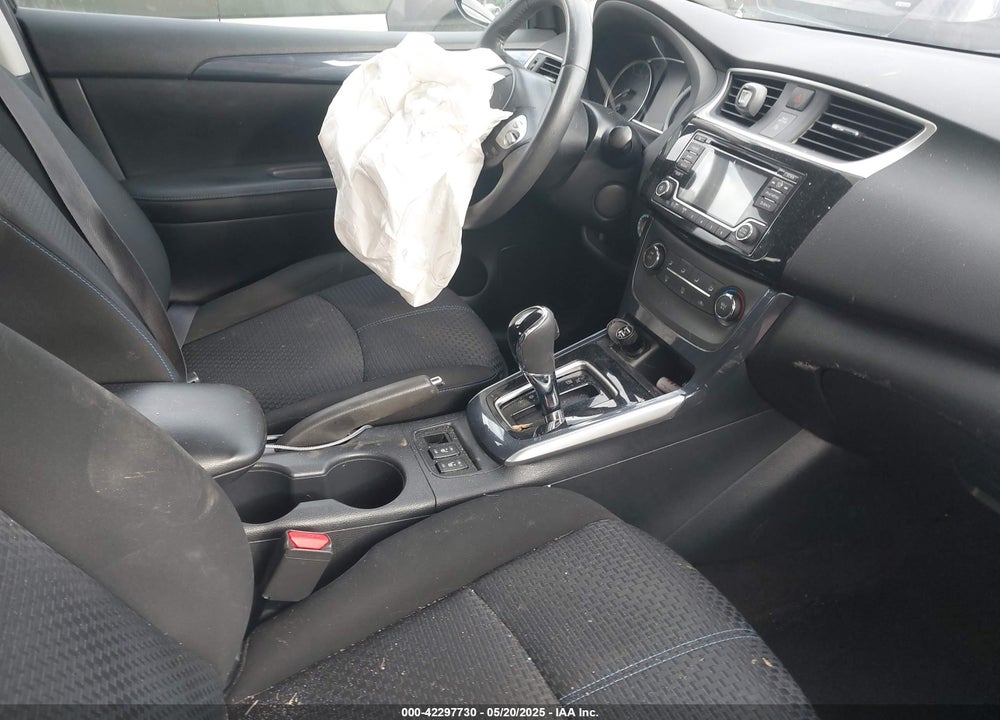 2017 NISSAN SENTRA SR VIN: 3N1AB7AP0HY245369
