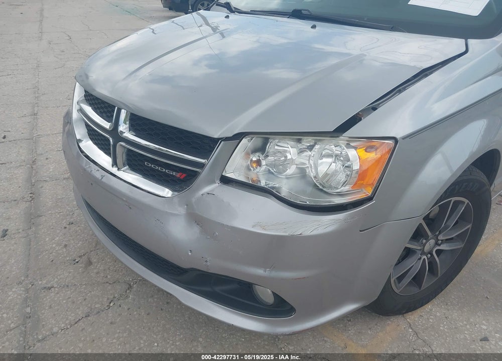 2017 DODGE GRAND CARAVAN SXT VIN: 2C4RDGCG1HR580597