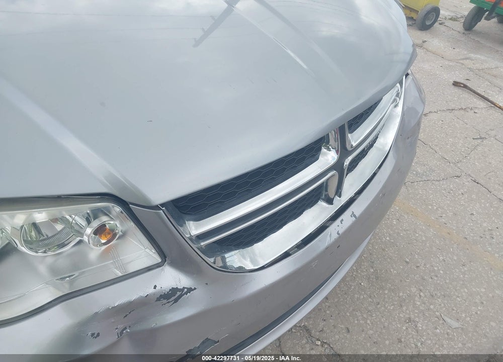 2017 DODGE GRAND CARAVAN SXT VIN: 2C4RDGCG1HR580597