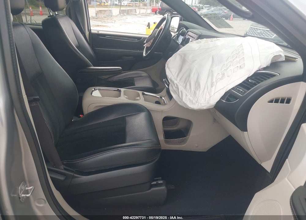 2017 DODGE GRAND CARAVAN SXT VIN: 2C4RDGCG1HR580597