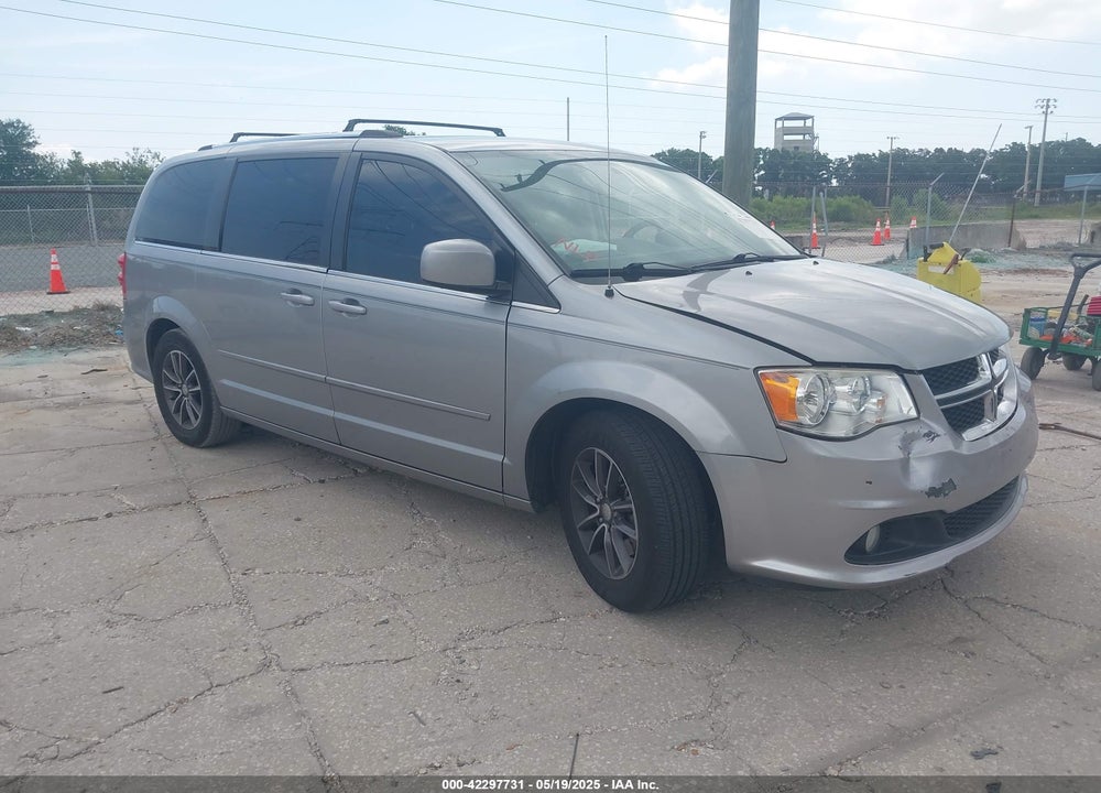 2017 DODGE GRAND CARAVAN SXT VIN: 2C4RDGCG1HR580597