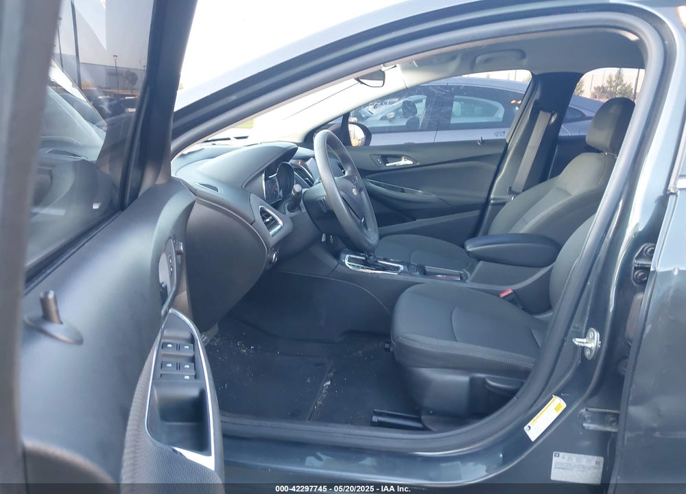 2017 CHEVROLET CRUZE VIN: 3G1BE6SM6HS616702