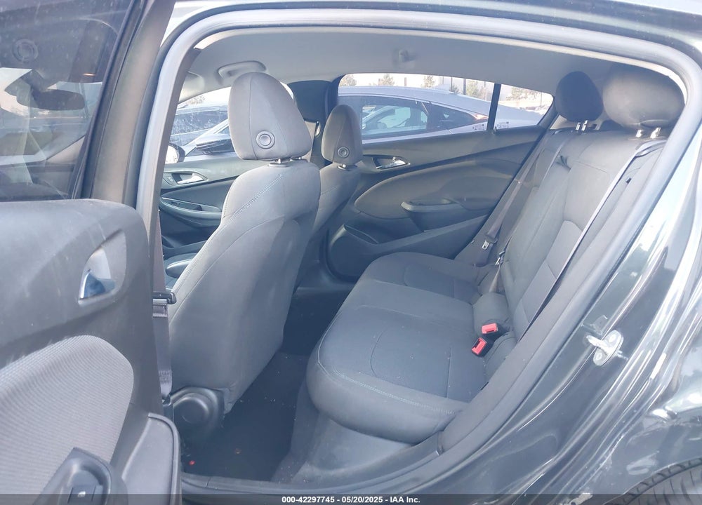 2017 CHEVROLET CRUZE VIN: 3G1BE6SM6HS616702