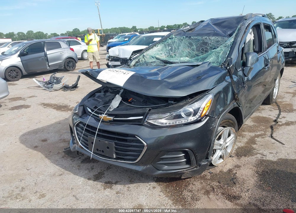 2019 CHEVROLET TRAX VIN: 3GNCJLSB3KL402506
