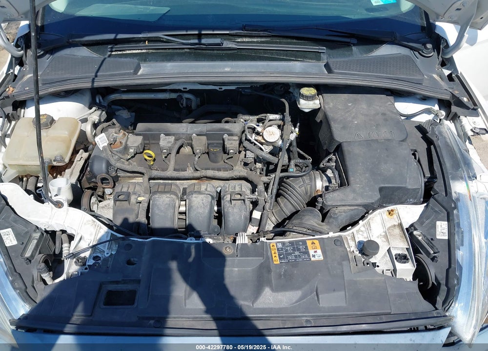 2018 FORD FOCUS VIN: 1FADP3N24JL279449