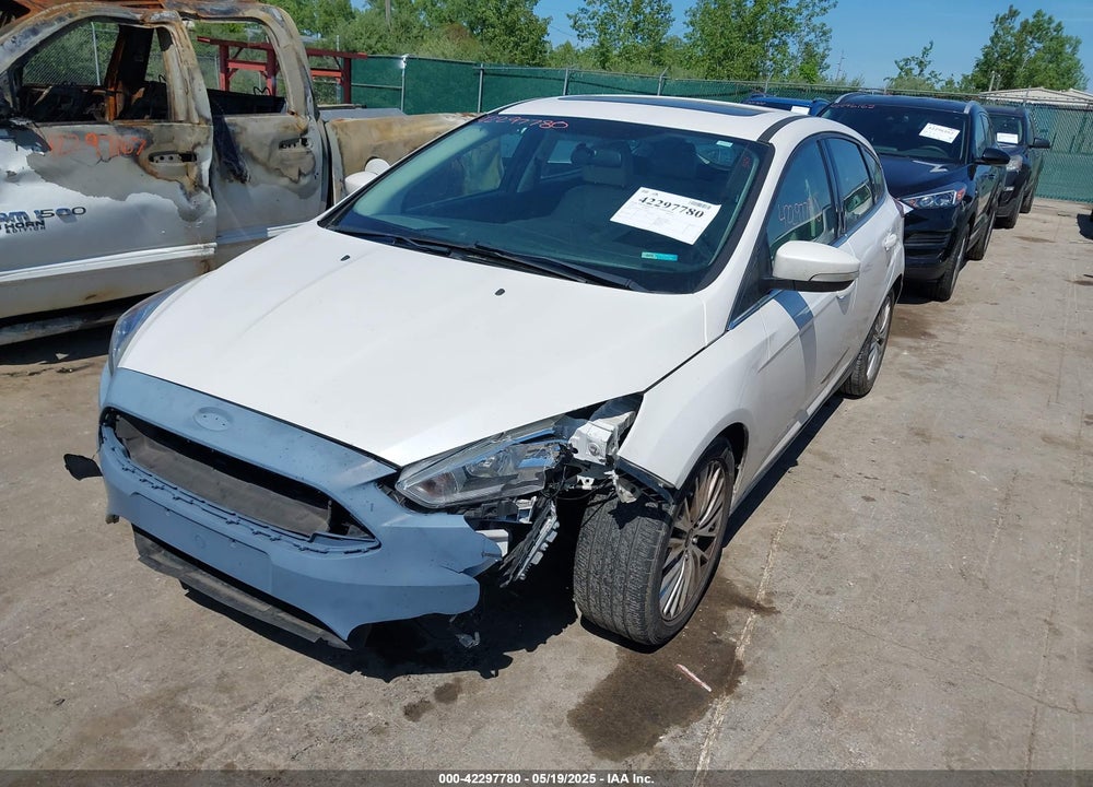 2018 FORD FOCUS VIN: 1FADP3N24JL279449