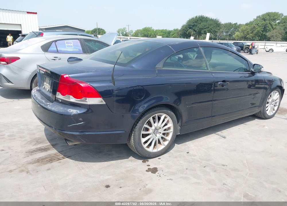 2008 VOLVO C70 VIN: YV1MC67298J050348