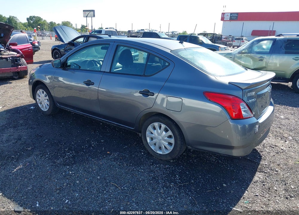 2019 NISSAN VERSA 1.6 S+ VIN: 3N1CN7AP8KL820631