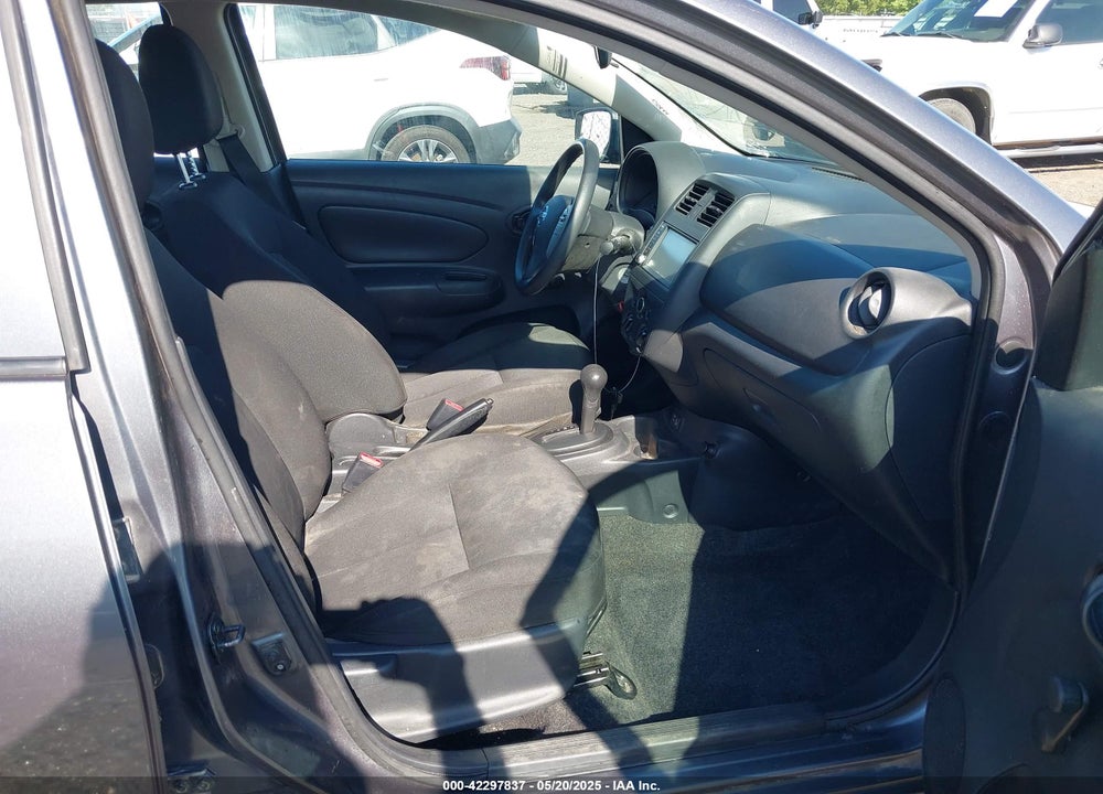 2019 NISSAN VERSA 1.6 S+ VIN: 3N1CN7AP8KL820631