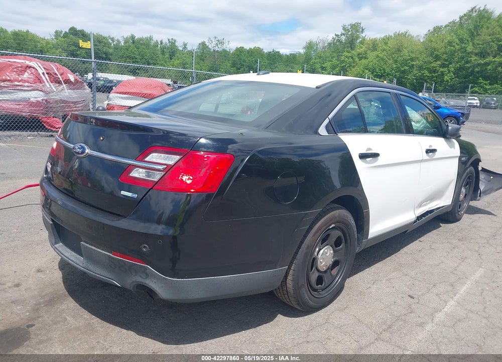 2014 FORD POLICE INTERCEPTOR VIN: 1FAHP2MKXEG185863